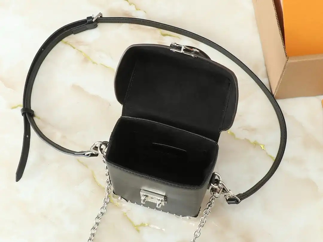 KK01550 (5).webp