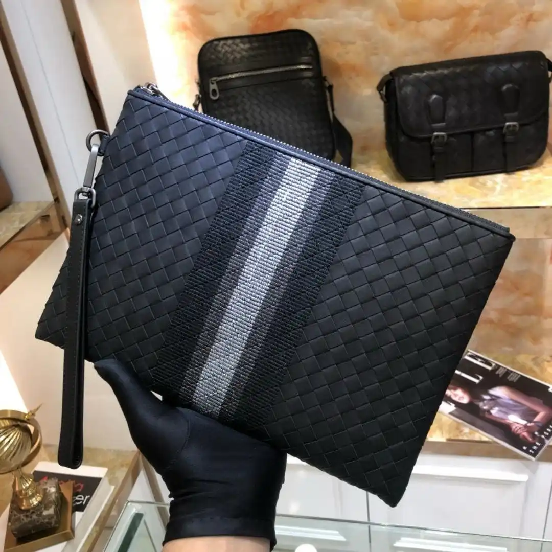 KK02950 (4).webp