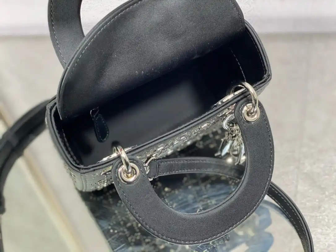 KK04750 (5).webp