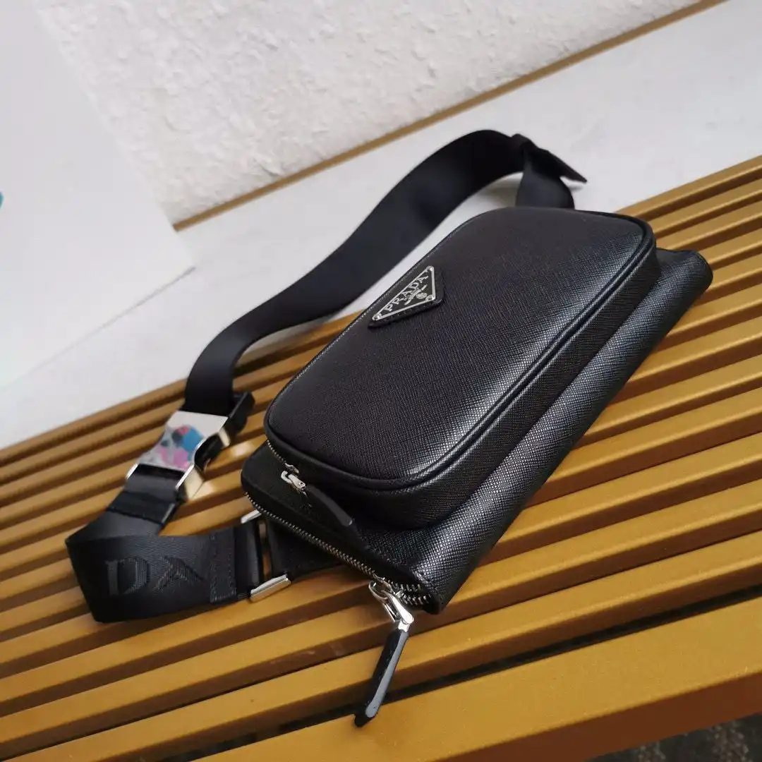 KK03950 (4).webp