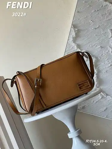 Bolsos Fendi bolsos Fendi bolsos femeninos Fendi bolsos importación de la parte superior del cuero o