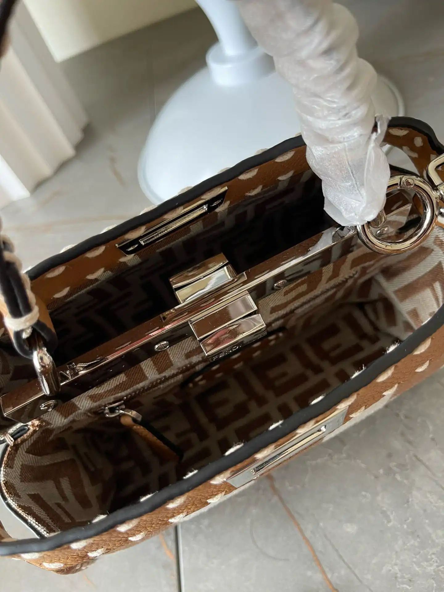 KK03950 (5).webp