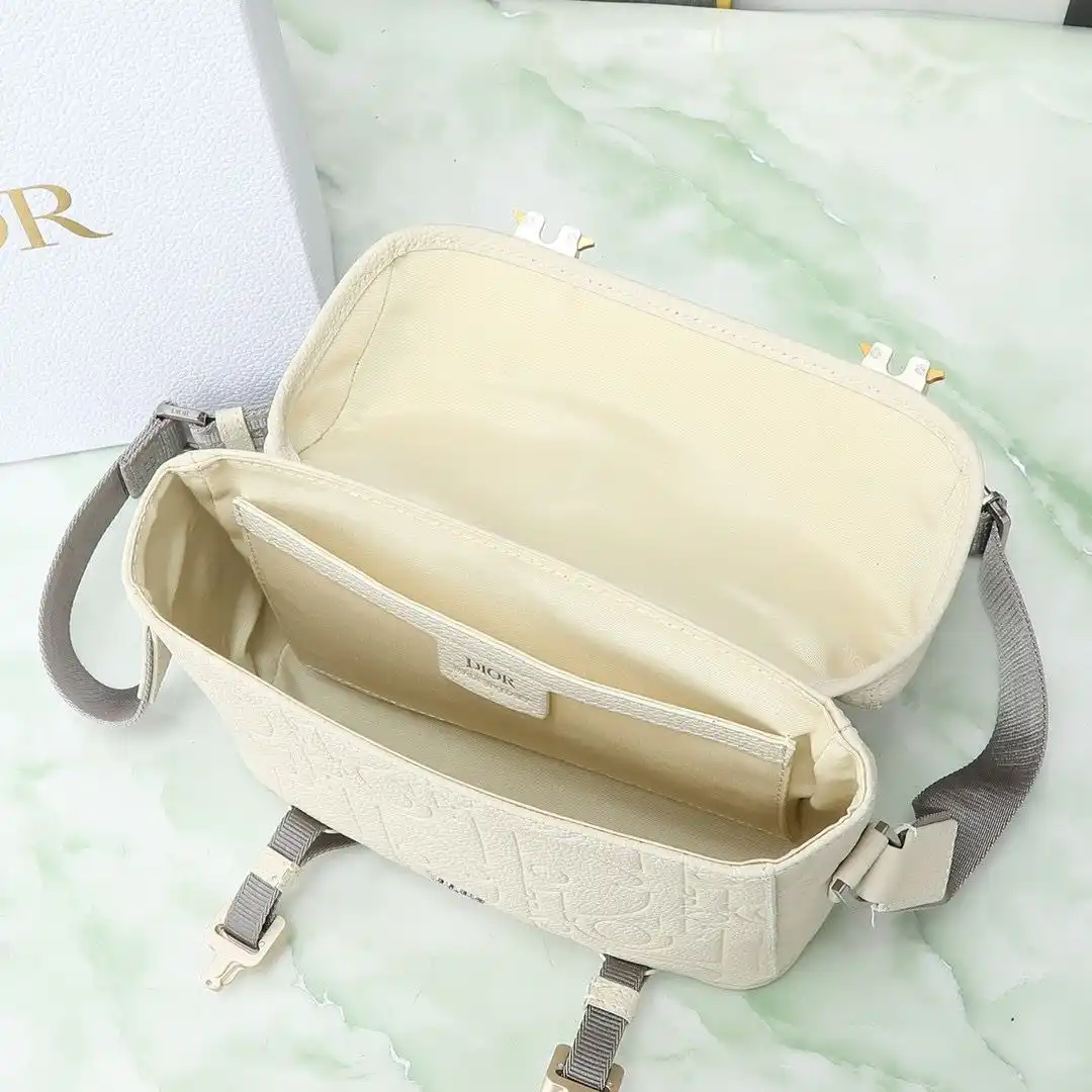 KK04250 (5).webp