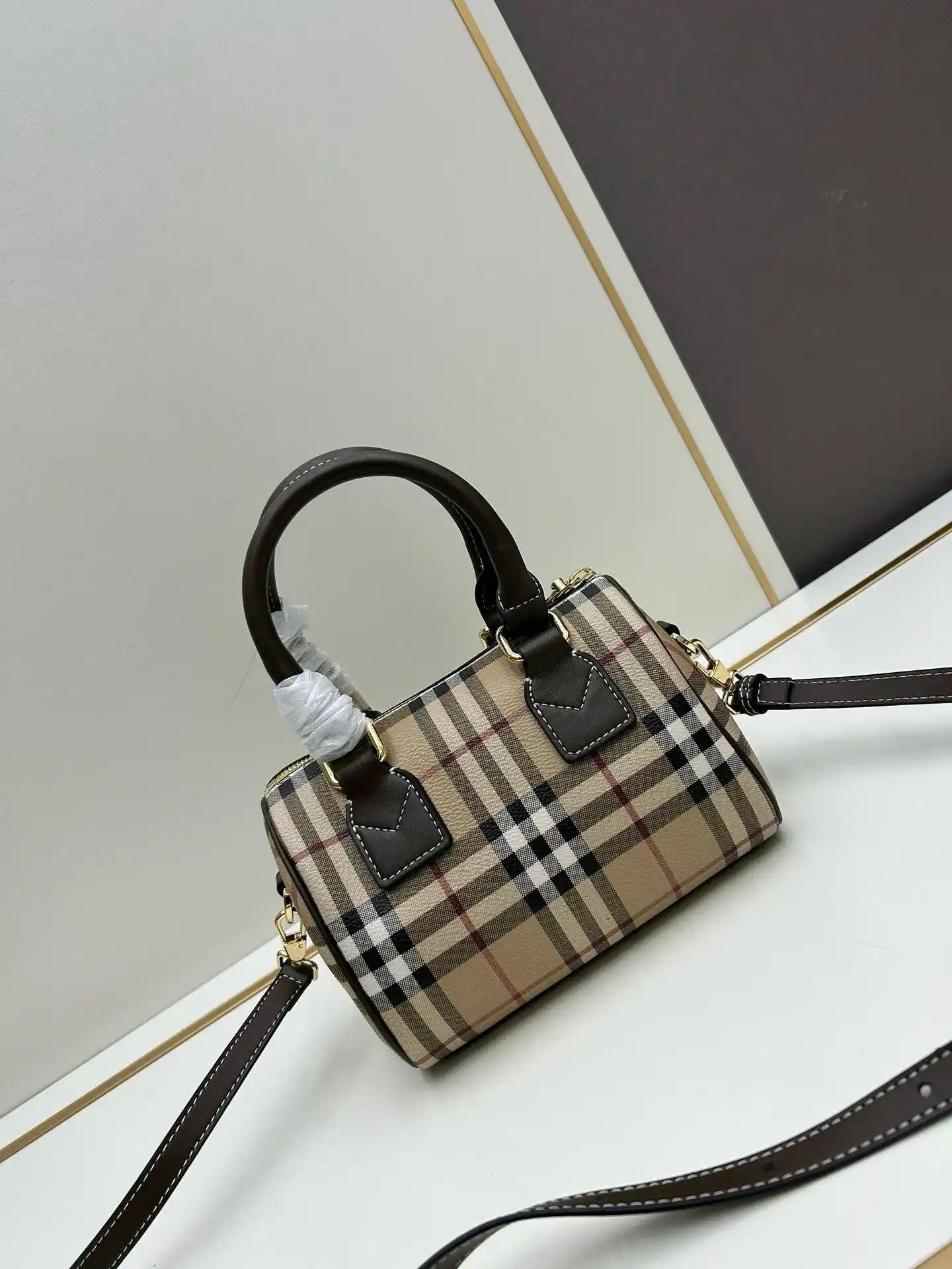 KK02750 (13).webp