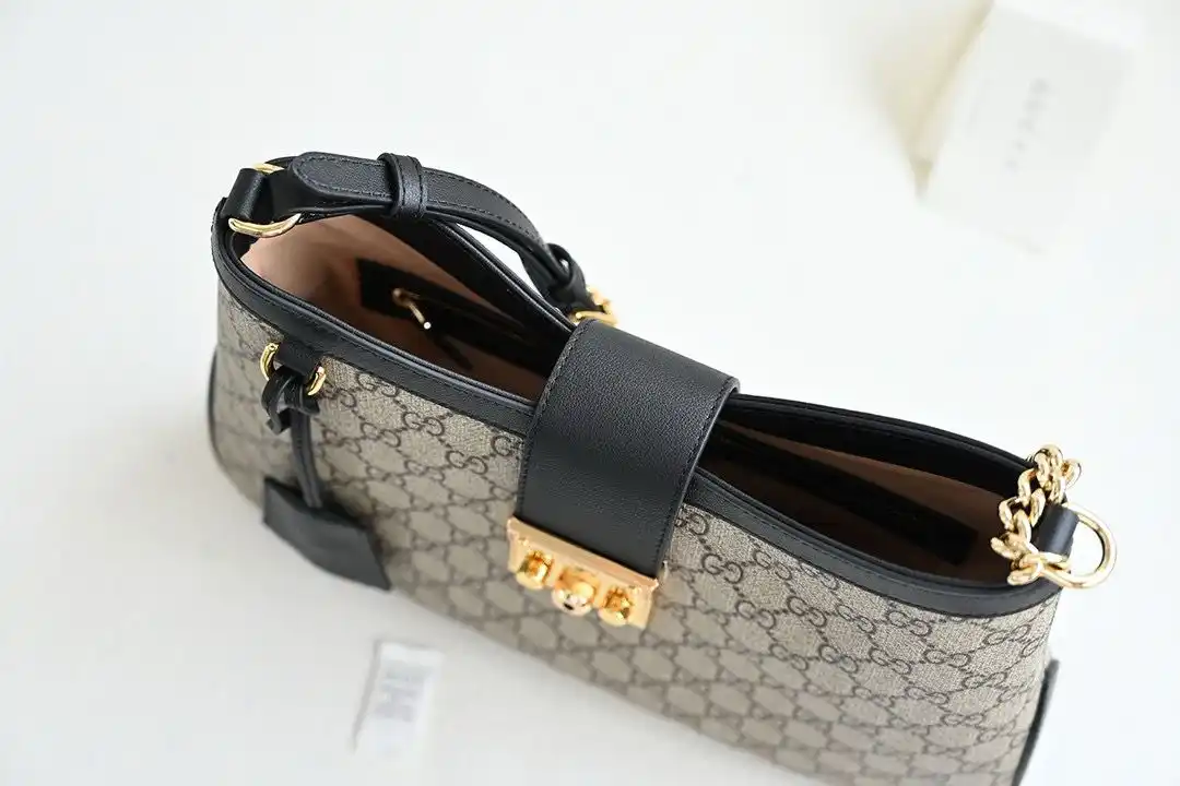 KK03850 (14).webp
