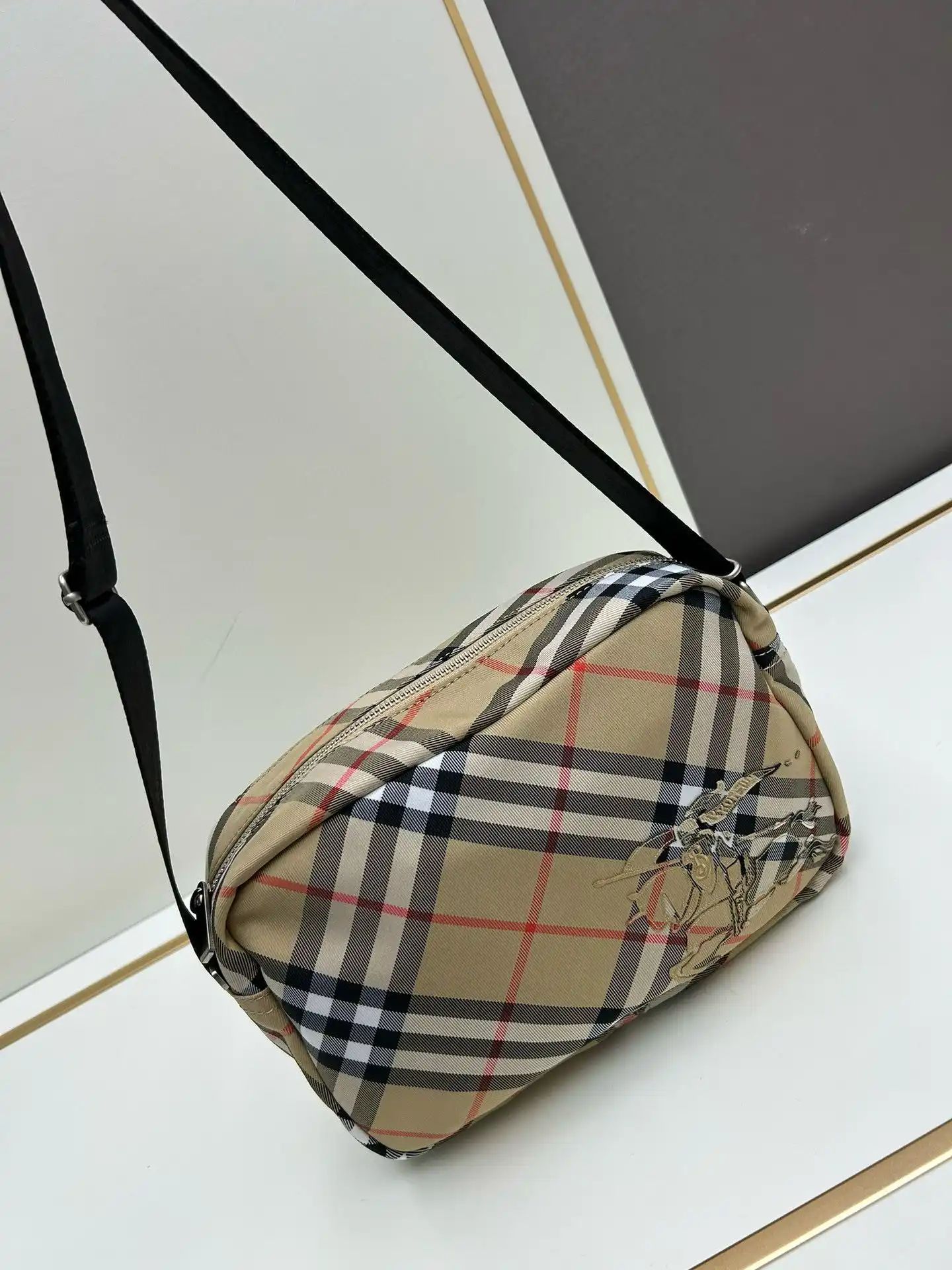 KK02950 (13).webp