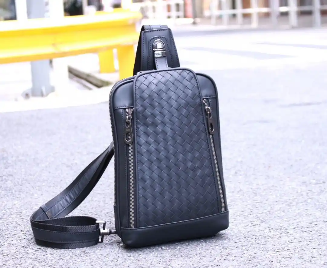 KK02950 (1).webp