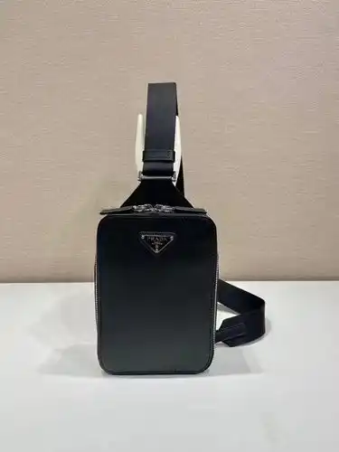 Bolsa de pecho Prada bolsa Prada bolsa para hombres Prada bolsa de regalo de entrega grabada de alta