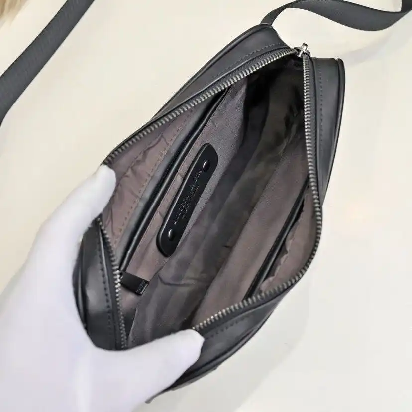 KK02650 (5).webp