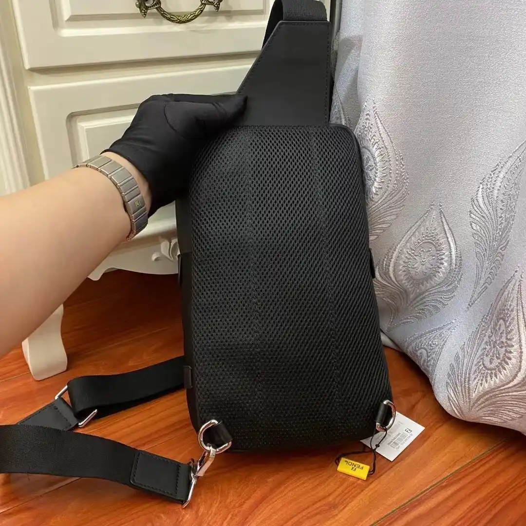 SS002250 (4).webp