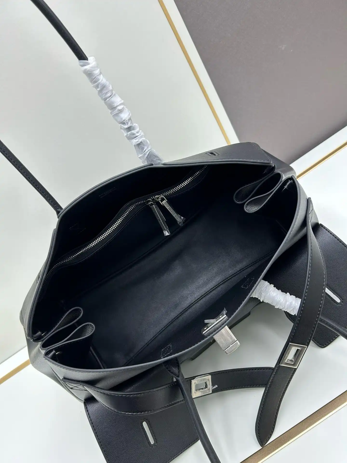 KK04350 (15).webp