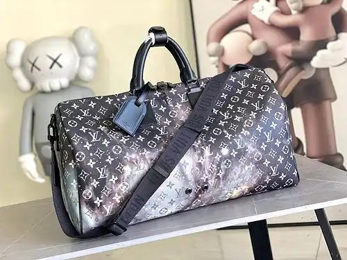 Bolso de viaje LV Louis Vuitton bolso de regalo de entrega grabado de alta gama de cuero superior im