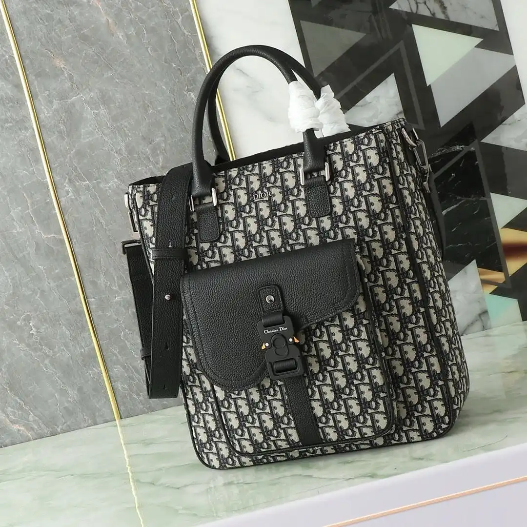 KK04150 (1).webp