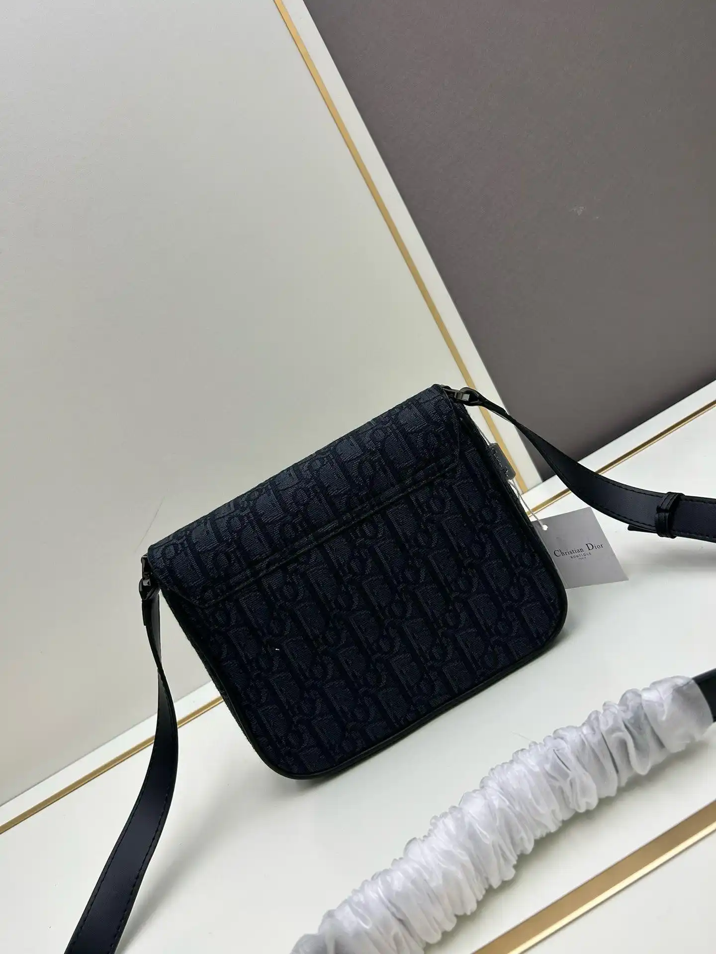 KK03150 (13).webp