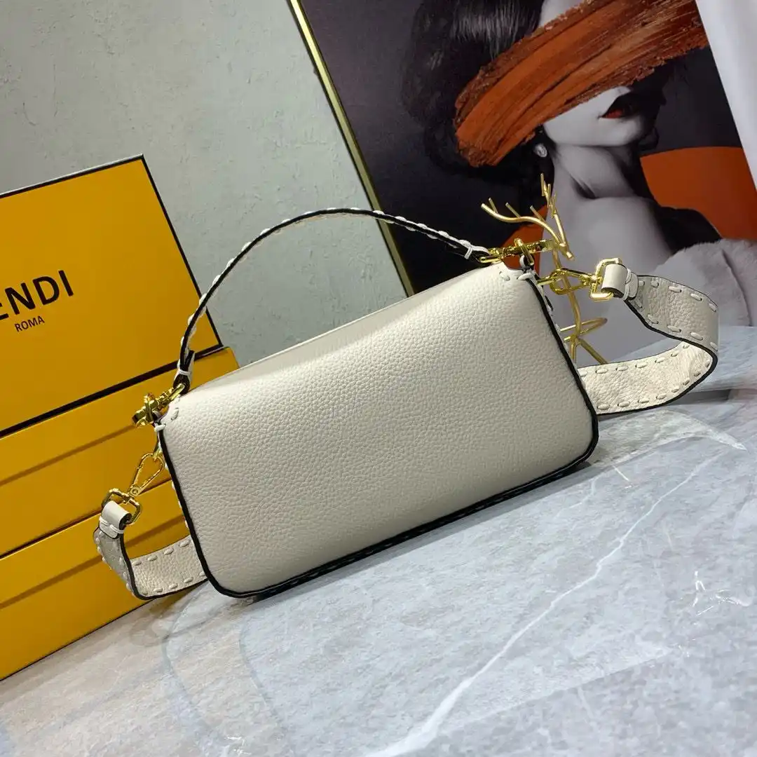 KK03750 (13).webp