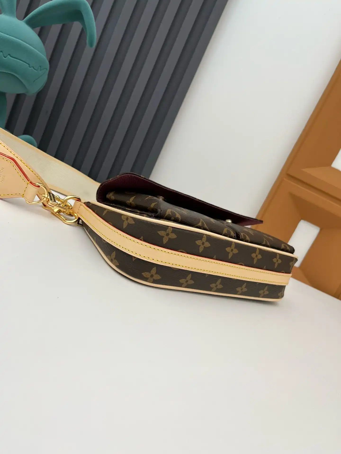KK03850 (4).webp