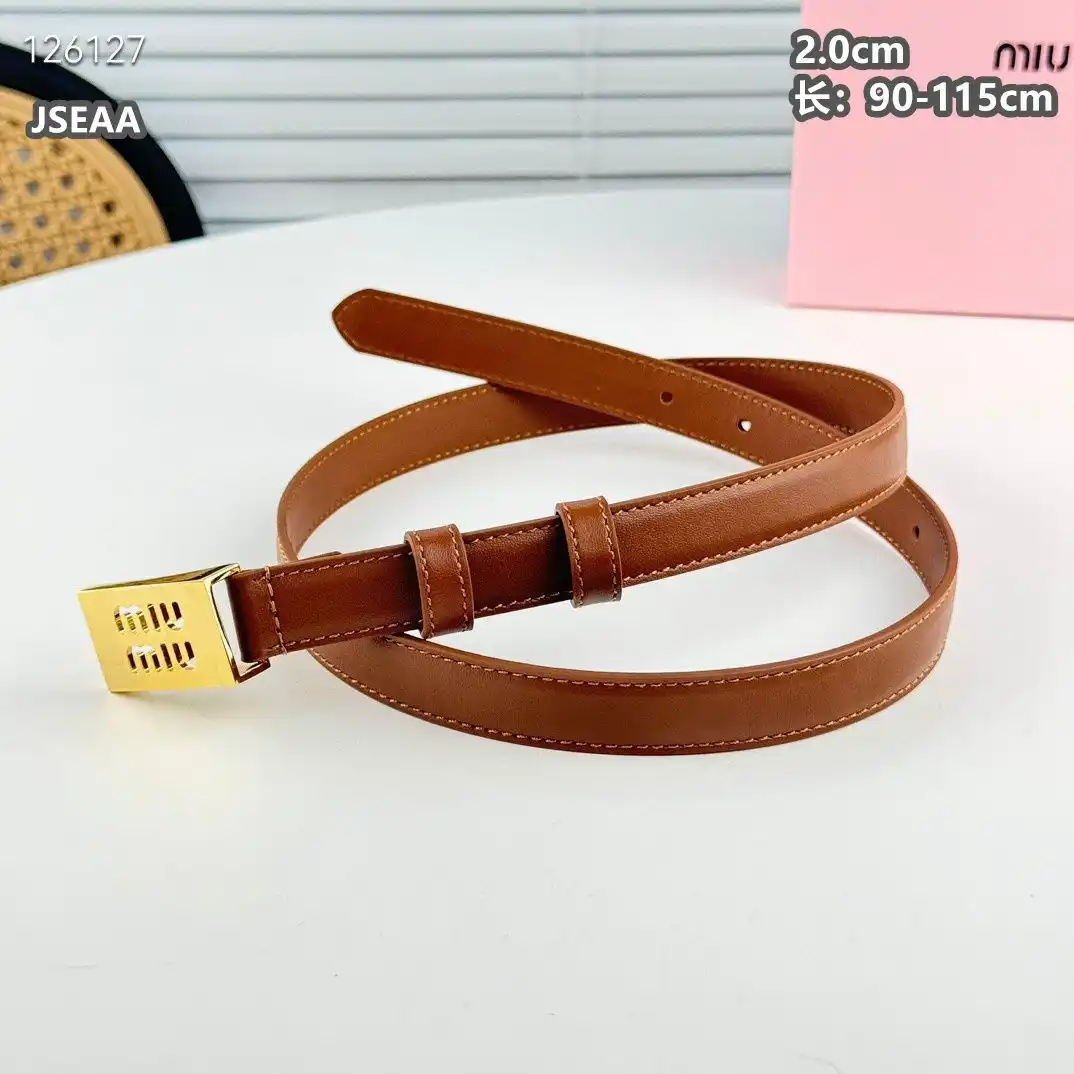 MF001250 (2).webp