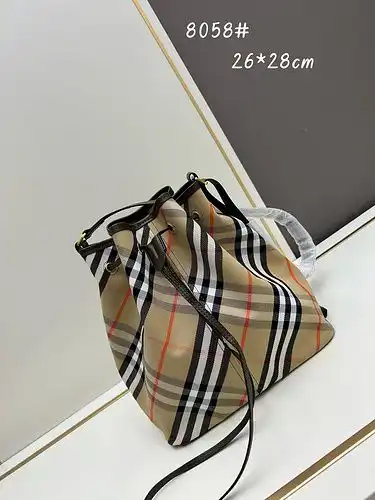 Bolsa de barril Burberry bolsa de mujer Burberry bolsa de regalo de entrega de alta calidad de cuero