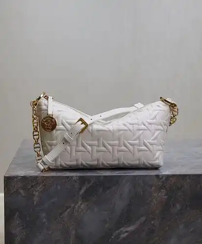 Dior Chain Bag Dior Women 's Bag Dior swallow Bag importó la mejor bolsa de regalo de entrega grabad