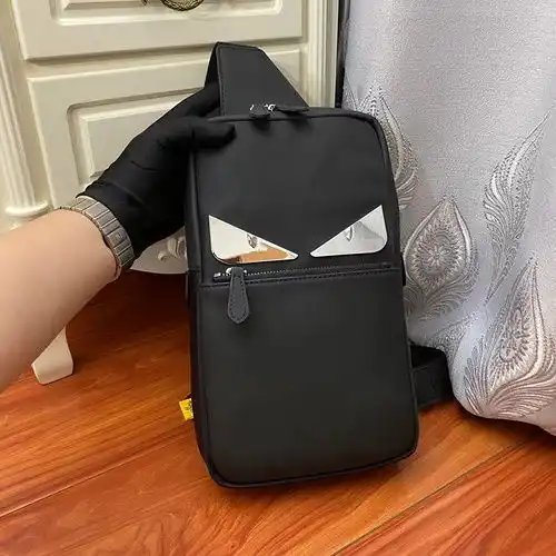 Bolsa de pecho de Fendi bolsa de hombre de Fendi bolsa de regalo de entrega de alta calidad de piel 