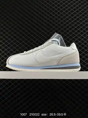 El espíritu puro y persistente de 1d1d0g Nike Classic Cortez Nike Classic Light and Comfort Men 's G
