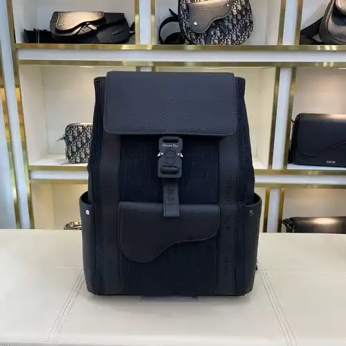Bolsos Dior bolsos Dior para hombres y bolsos Dior están hechos de cuero de alta calidad importado, 