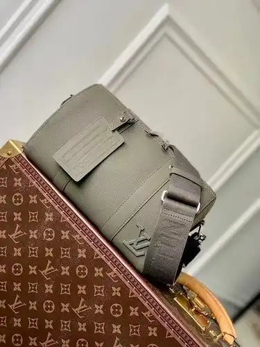 Bolsos de almohada LV bolsos para hombres LV bolsos correccionales importados de cuero de alta calid