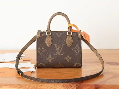 Bolsos LV bolsos LV bolsos para mujeres LV bolsos de regalo de entrega grabados de alta gama de cuer