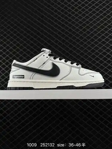 La zapatilla 1d60g nike dunk Low Athletic Shoe deconstruye las correas de hombro y los cordones mues