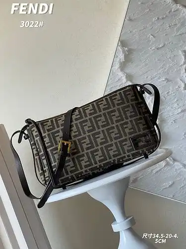Bolsos Fendi bolsos Fendi bolsos femeninos Fendi bolsos importación de la parte superior del cuero o
