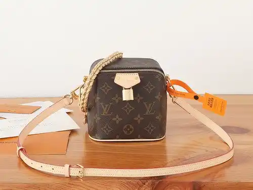 Bolsos de hombro LV bolsos para mujeres LV bolsos para llevar importados bolsas de regalo de entrega