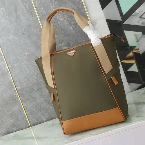 Bolsos Prada bolsos Prada bolsos Prada bolsos para hombres Prada bolsos Prada bolsos de regalo de en