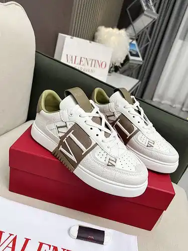 Zapatos masculinos y femeninos Valentino talla 9D2 talla 34 mujeres 44 hombres 4 personalizados no r
