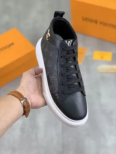 Código de calzado masculino LV talla B 3844
