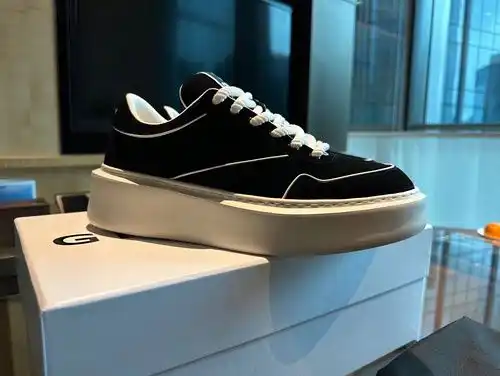 Givenchy Men 's Shoe Code B8 talla 3844