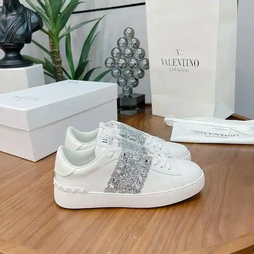 Zapatos masculinos y femeninos Valentino talla 9c4 talla 34 mujeres 44 hombres 4 personalizados no r
