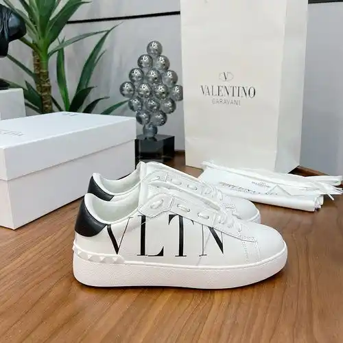 Zapatos masculinos y femeninos Valentino talla 9c4 talla 34 mujeres 44 hombres 4 personalizados no r
