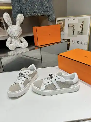 El Código de zapatos Hermes para hombres y mujeres 9c8 para mujeres 344 no se puede reembolsar para 