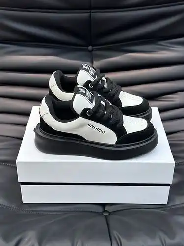 Givenchy Men 's Shoe Code B8 talla 3844