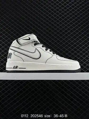 2c30g Los Ángeles Fashion Brand Store edición limitada protección corporativa insuficiente Nike Air 