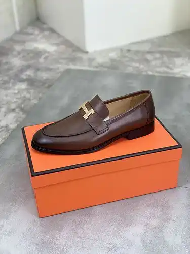 Código de zapatos masculinos Hermes talla c 3944 4 4 personalizada