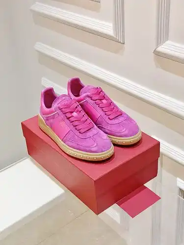 Zapatos masculinos y femeninos Valentino talla 9c4 talla 34 ropa femenina 4 ropa masculina personali