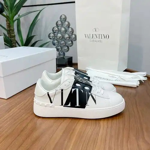 Zapatos masculinos y femeninos Valentino talla 9c4 talla 34 mujeres 44 hombres 4 personalizados no r