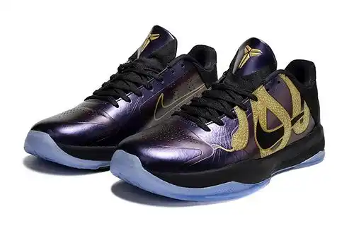 Kobe 5X zapatos masculinos 40g46