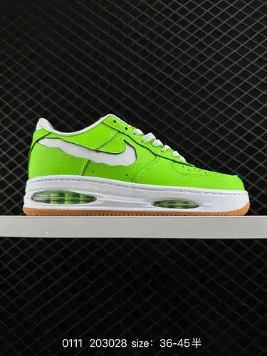 El 1d40g Nike Air Force 1D 0g7 Air Force one, una zapatilla deportiva casual multifuncional de parte