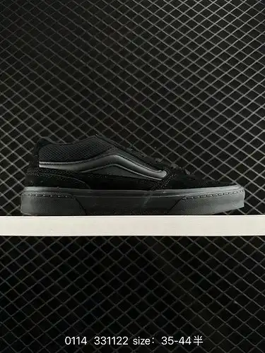 La nueva versión de 1d1d0g de la nueva versión del nuevo molde de pan, el nuevo punzón vans caldrone