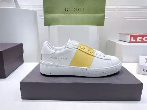 Zapatos masculinos y femeninos Valentino talla 9c4 talla 34 mujeres 44 hombres 4 personalizados no r