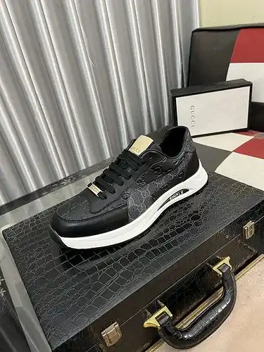 Código de zapatos masculinos Gucci 2b4 talla 3844