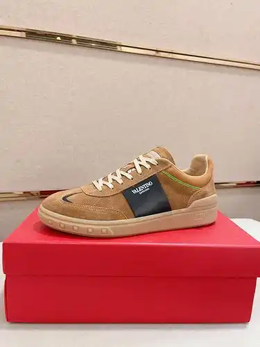 Zapatos masculinos y femeninos Valentino talla 23b6 talla 34