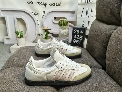 El 9e5x1dd Adidas Samba og W iherc75x1d es un clásico Originals de hace casi 70g años que se caracte